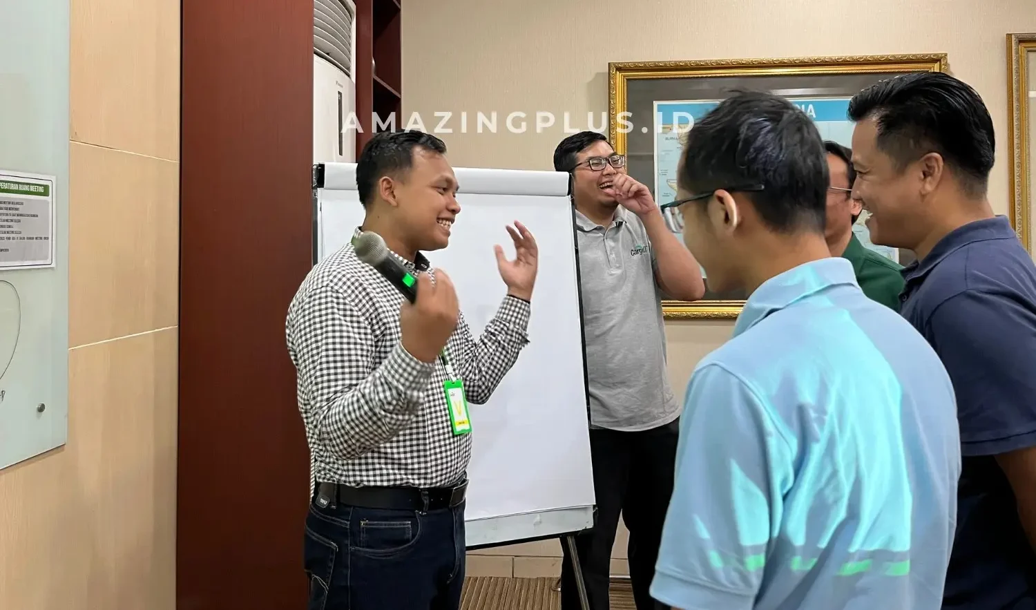 teknik komunikasi dengan pelanggan B2B amazingplus.id